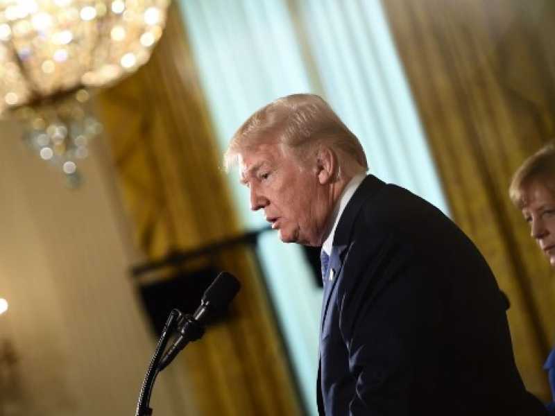 Usa Germania, incontro lampo Trump-Merkel dell'aprile scorso (LaPresse)