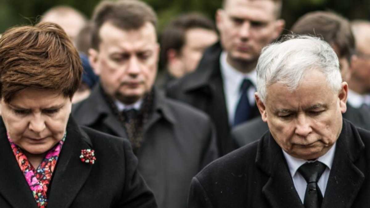 Immagine di Kaczynski è scomparso. C’è chi si chiede dov'è e chi sogna il suo posto