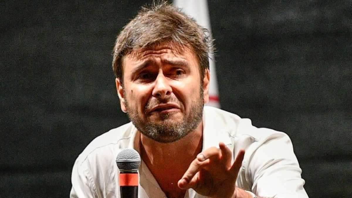Immagine di C’è gente che gli chiede "chi ti paga?" e Dibba si infuria