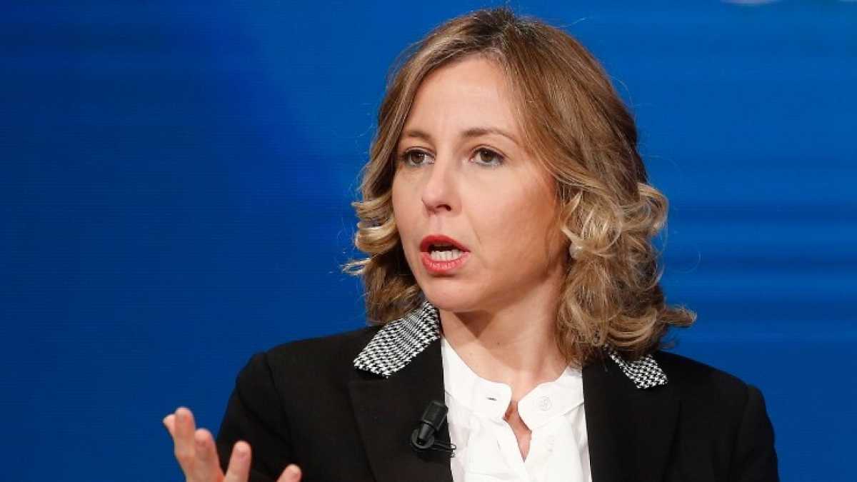 Immagine di La risposta del ministro Grillo sui vaccini e quella dell'Europa ai dazi di Trump. Le notizie del giorno, in breve