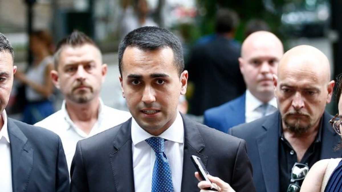 Immagine di Quando “uno vale uno” la civiltà entra in crisi. Lo dimostra il vecchio Paneroni