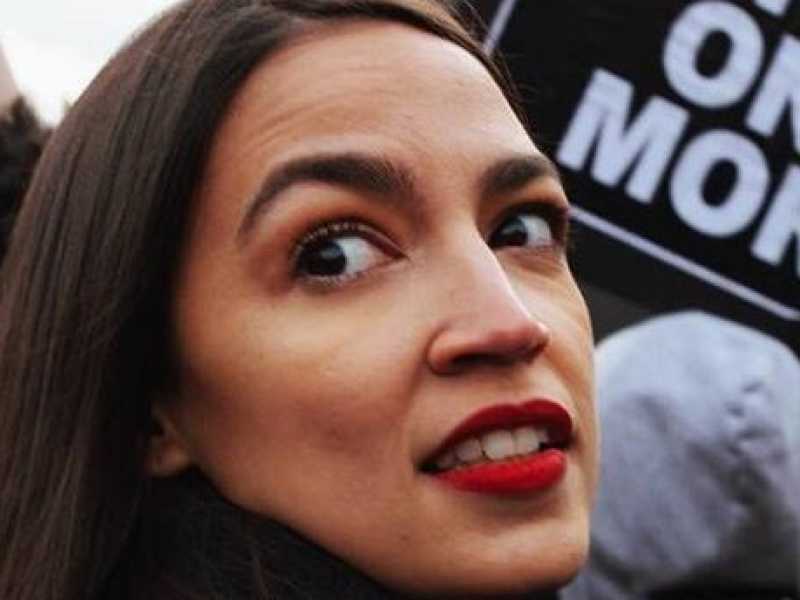 Foto Jose Alvarado dalla pagina FB di Alexandria Ocasio-Cortez facebook.com/Ocasio2018/