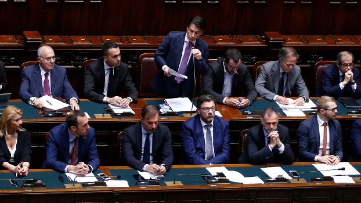 Immagine di In morte della opinione pubblica italiana