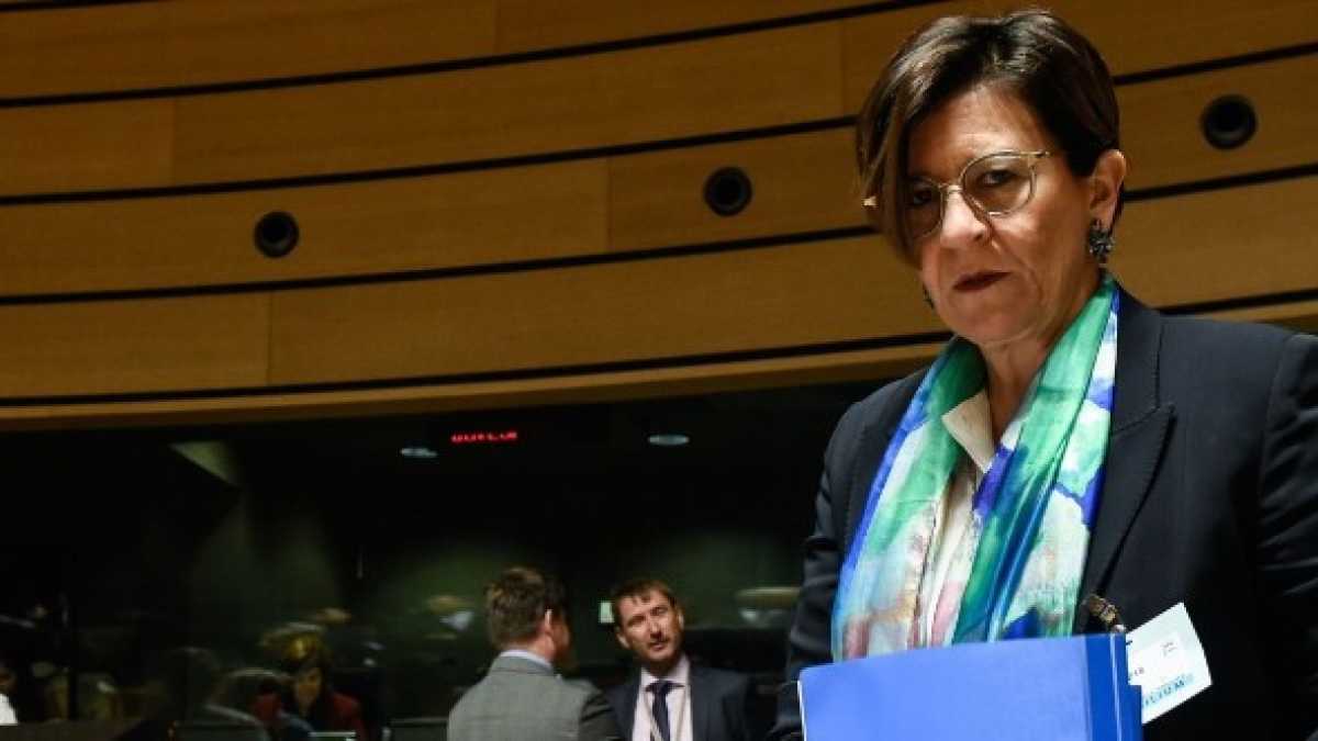 Immagine di (Elisabetta) Trenta e lode