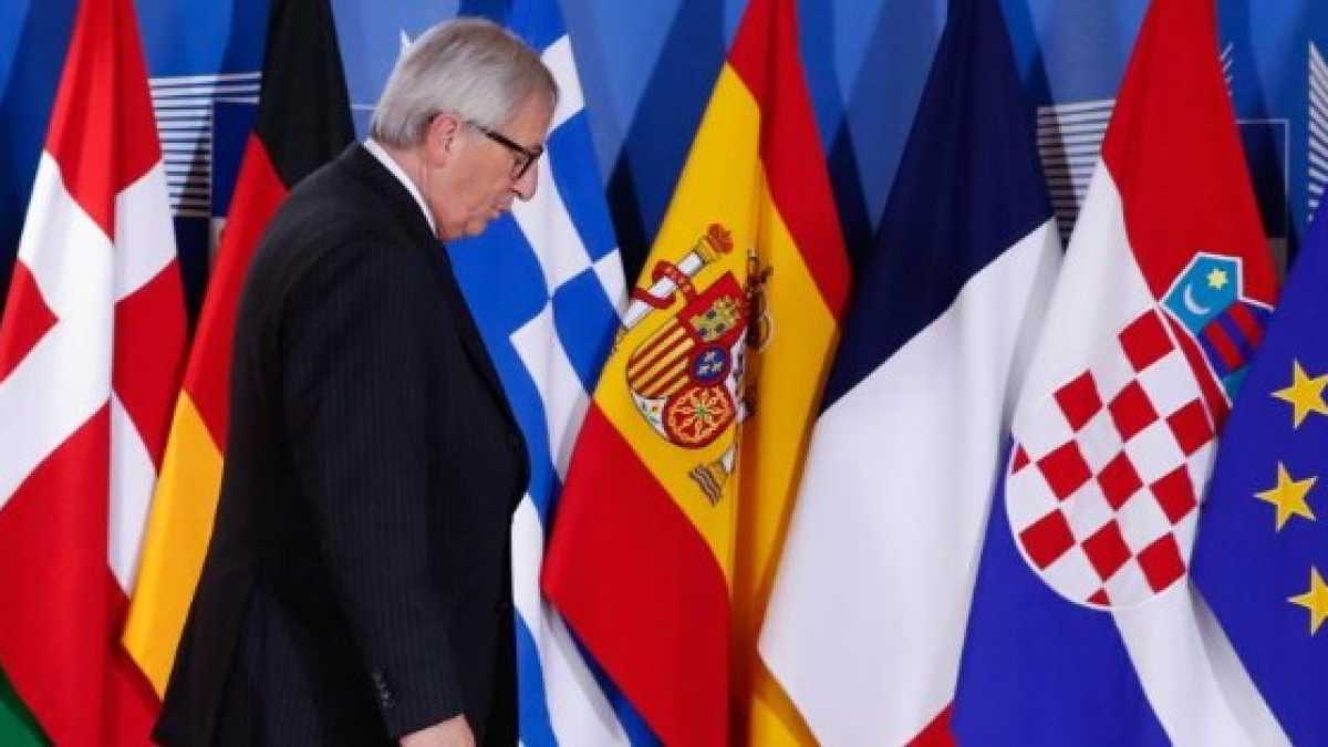 Immagine di Sull’immigrazione, gli europei sono alla ricerca di se stessi. Il rischio della “decomposizione”