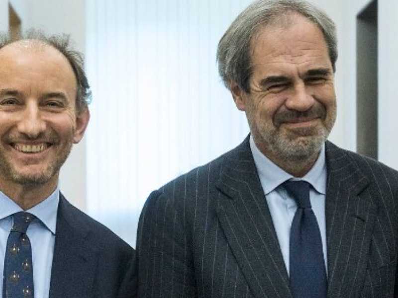 Fabio Gallia e Claudio Costamagna, ad e presidente della Cassa depositi e prestiti (foto LaPresse)
