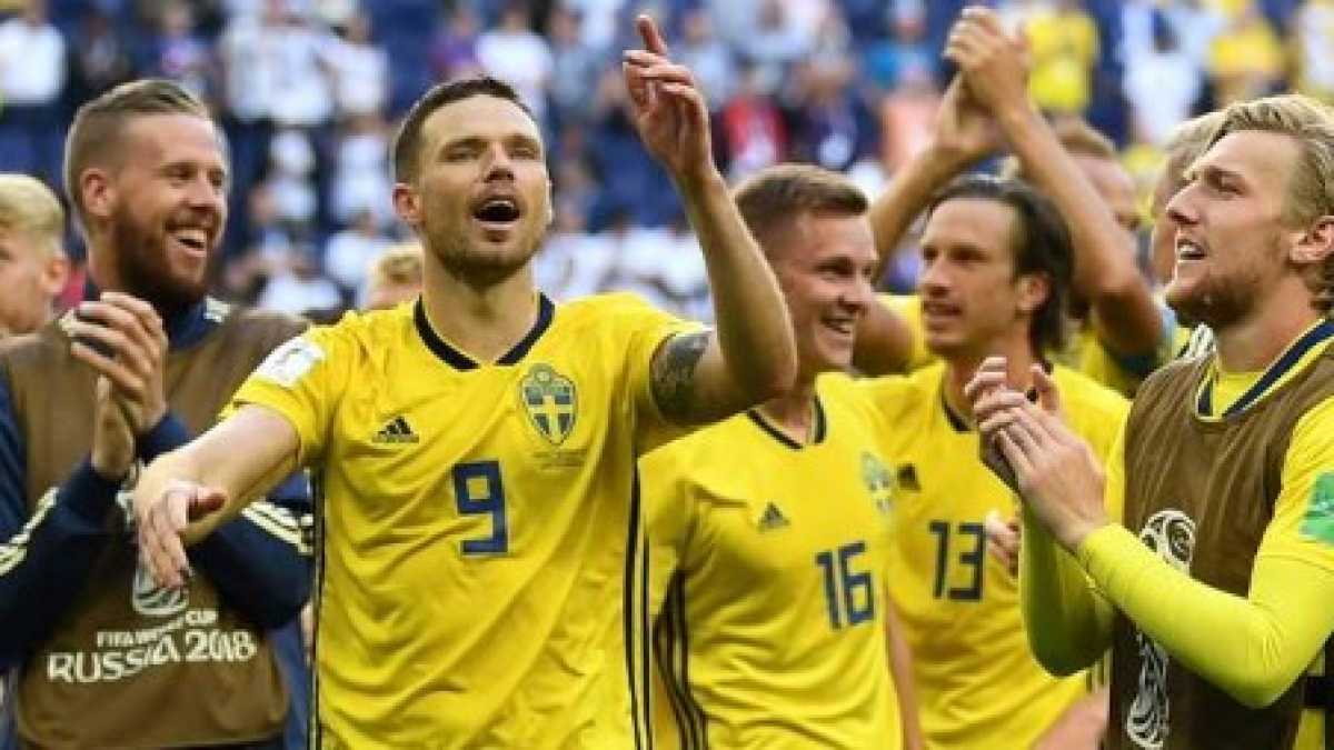 Immagine di Il coro “Sv, sv, sv!” e i commenti erotici sugli svedesi delle amiche di mamma