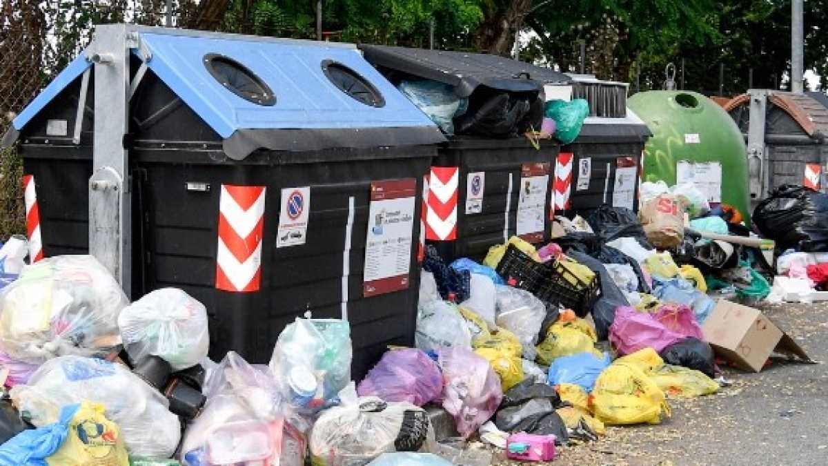 Immagine di Montanari ci dice che il pendolarismo della monnezza romana “non esiste”Ma la Regione risponde: “In Campidoglio affrontino la realtà”