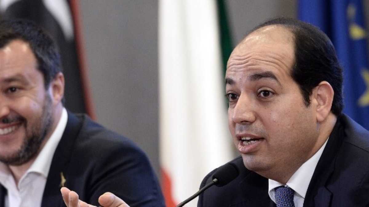 Immagine di Il populismo bancario di Jerry Calà e la circolare di Salvini sui migranti. Di cosa parlare a cena