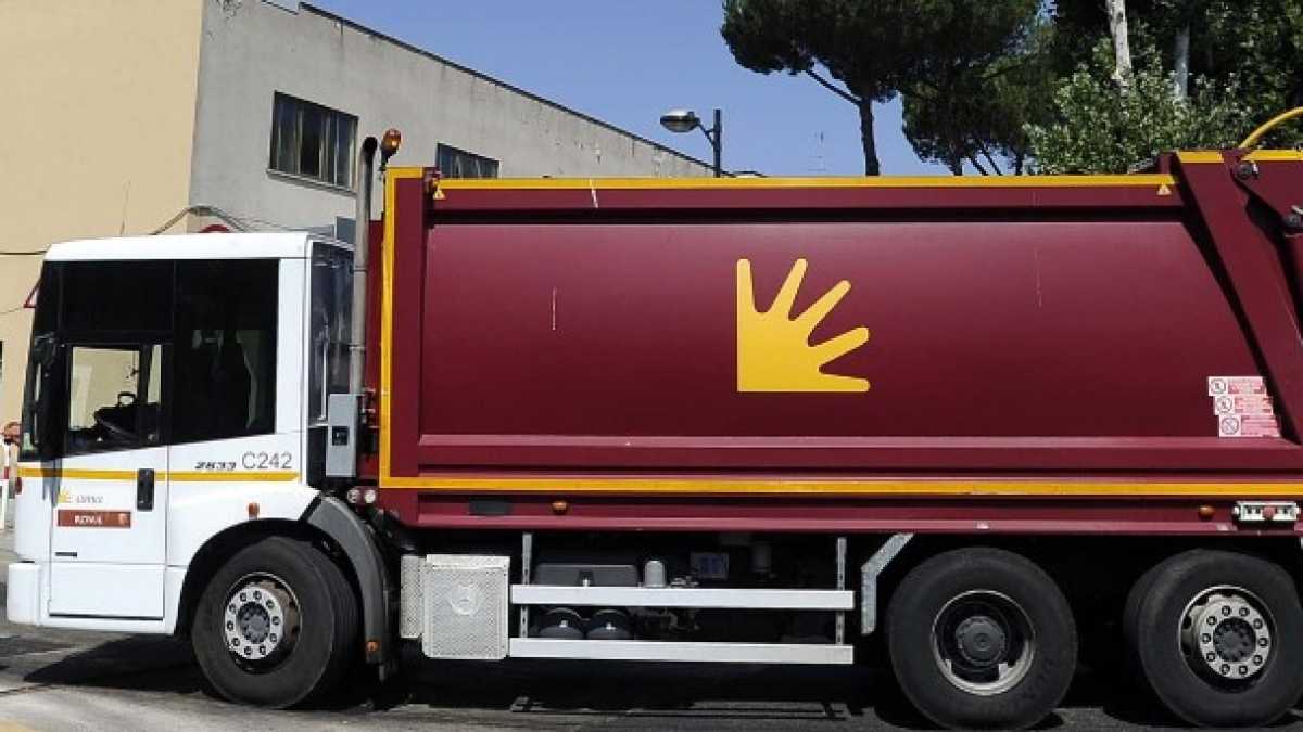 Immagine di Valeriani risponde a Montanari sui rifiuti di Roma: “In Campidoglio affrontino la realtà”