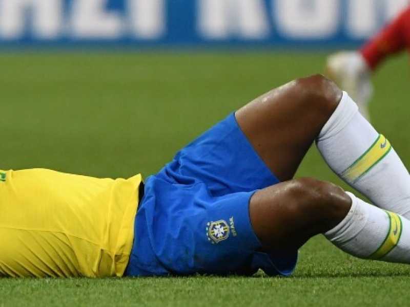 L'attaccante brasiliano Willian dopo la sconfitta ai quarti di finale della Coppa del Mondo 2018 tra Brasile e Belgio (foto LaPresse)