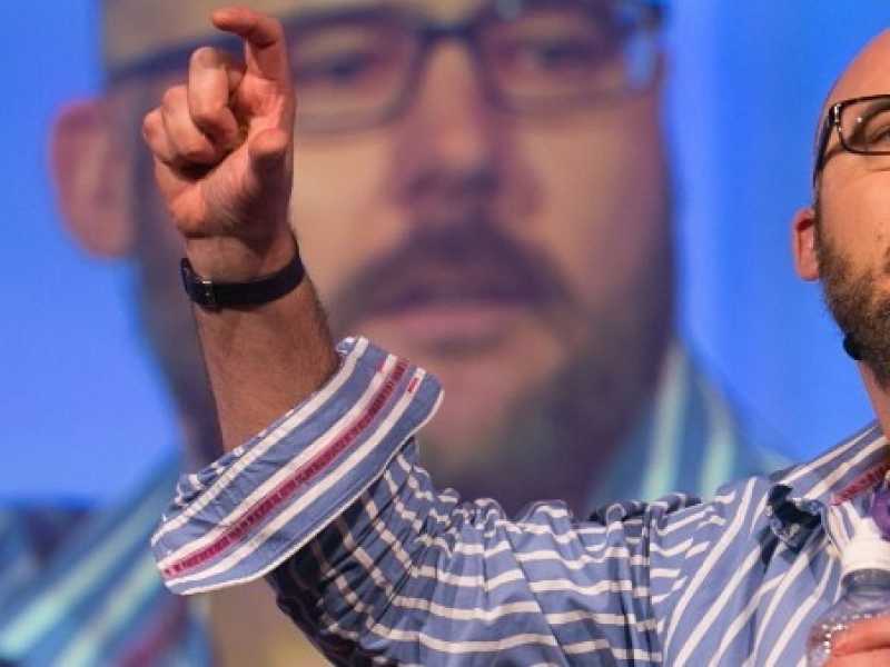 Matthew Flinders, professore all’Università di Sheffield in un Ted Talk