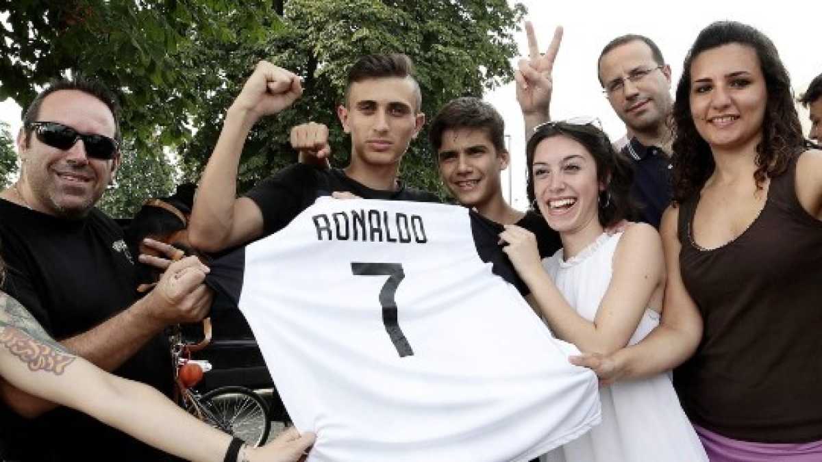 Immagine di CR7, un bell’antidoto all’autarchia e all’illogica “dignità”, non solo allo stadio