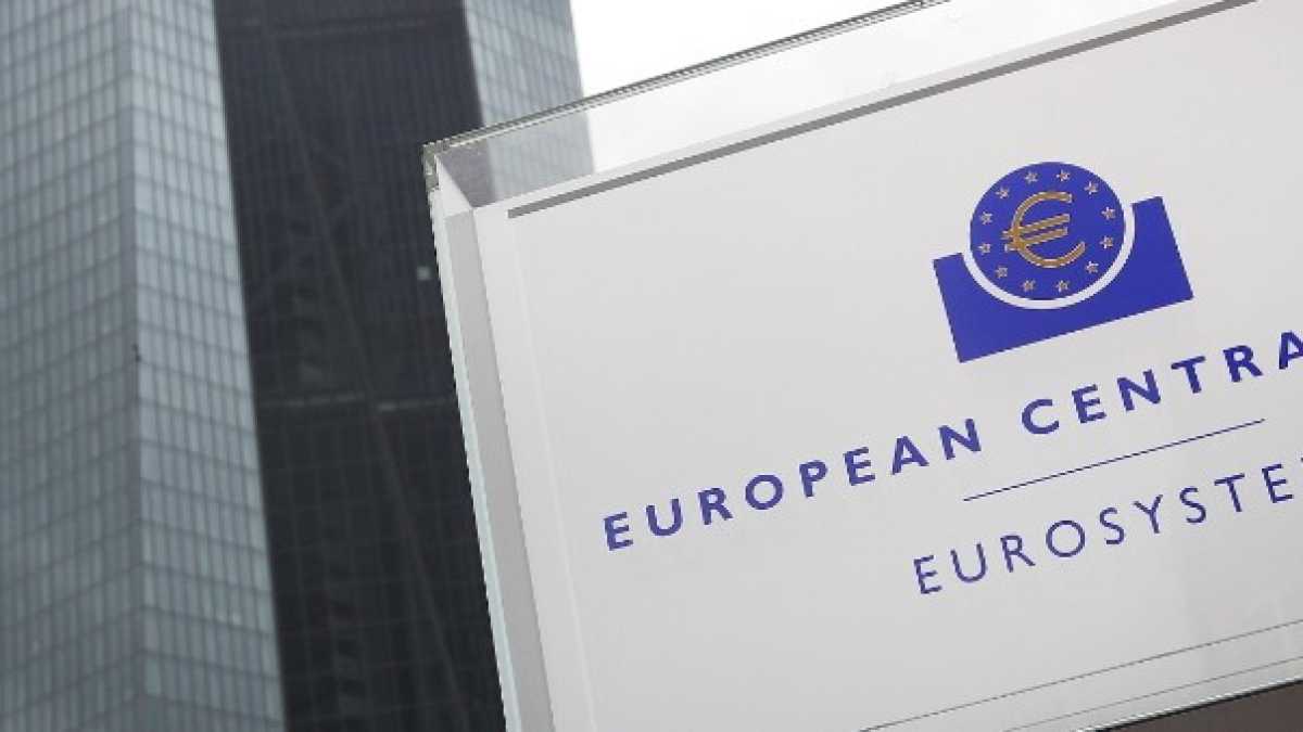 Immagine di Di Maio e l’èra dell’incompetenza. Ora interviene anche sullo statuto della Bce