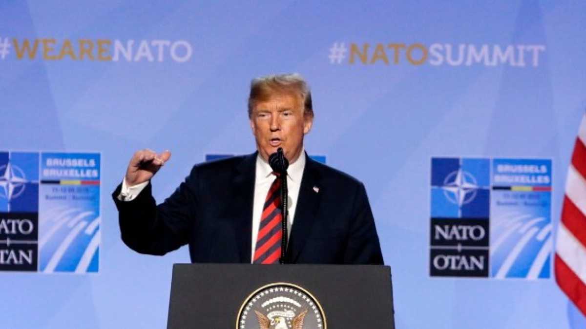 Immagine di Lo show di Trump alla Nato e il taglio dei vitalizi. Di cosa parlare a cena