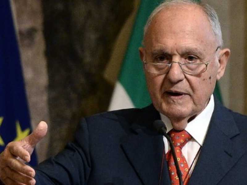 Il ministro degli Affari Europei, Paolo Savona (foto LaPresse)