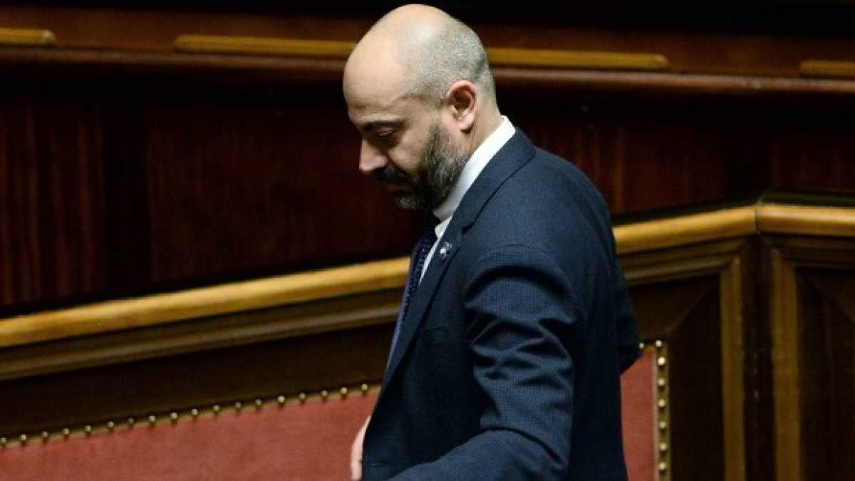 Immagine di “Il faro è il contratto di governo: e Tria lo sa bene”, dice Paragone
