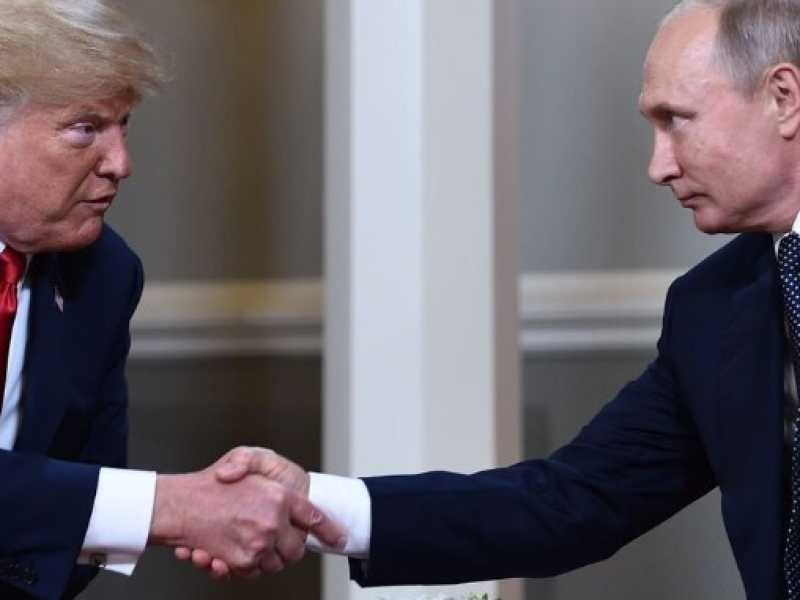 Donald Trump e Vladimir Putin (foto LaPresse)