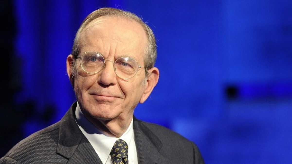 Immagine di È finita la pacchia. Saggio antisfascista di Pier Carlo Padoan