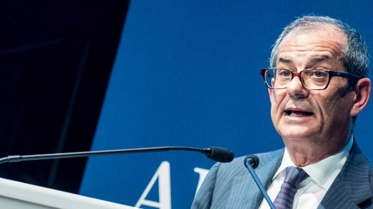 Immagine di Tria sui vincoli di Bilancio e l’opzione “no deal” per la Brexit