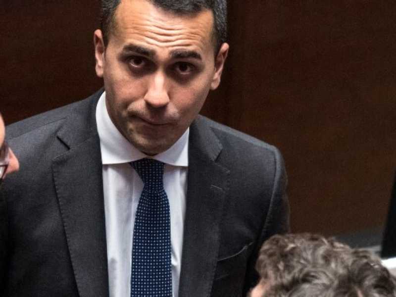 Agli onorevoli grillini piace lavorare con lentezza