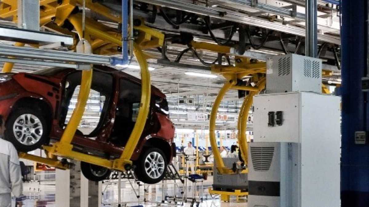 Immagine di Da caso disperato a caso di studio. La rivoluzione di Marchionne a Pomigliano