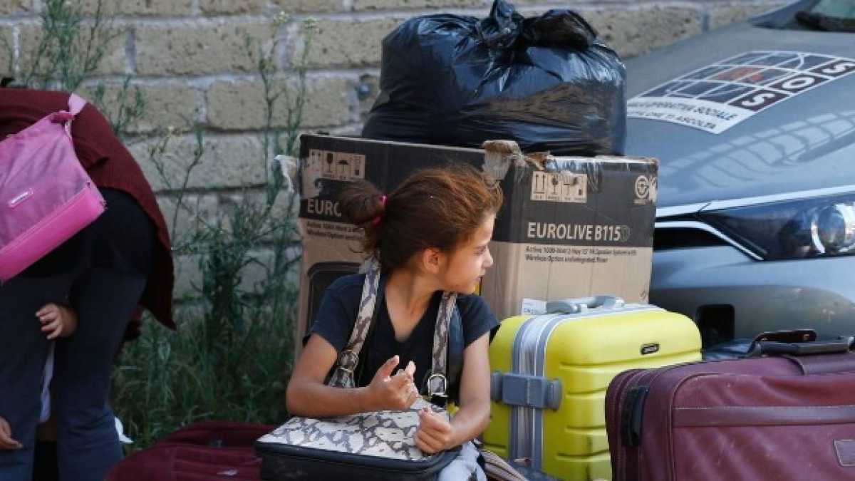 Immagine di Camping River è uno sgombero pericoloso