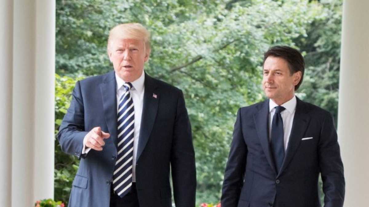 Immagine di Lombardi, il vicino di Donald che traduce il verbo gialloverde a Washington