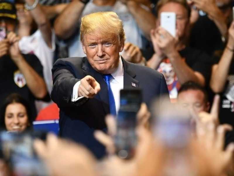 Trump in Pennsylvania prima delle elezioni di medio termine (foto LaPresse)