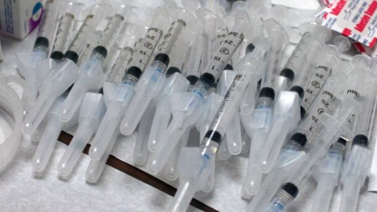 Immagine di La dura vita dei pro-vax