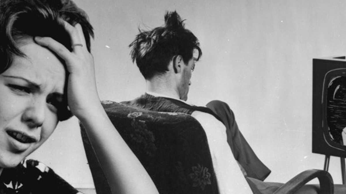 Immagine di Sex & Tv, a voi decidere cosa fare sul divano