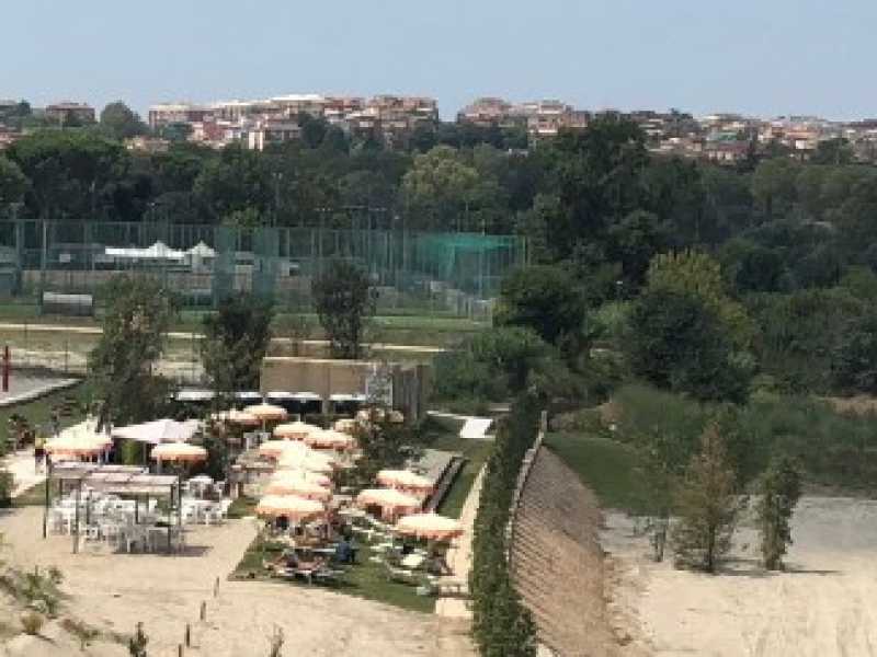 Una mattina a Tiberis. L'ultima spiaggia di Virginia