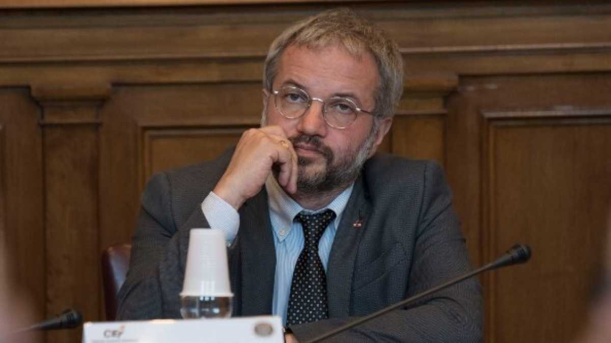 Immagine di “Meglio che l’euro salti in aria”, dice Borghi