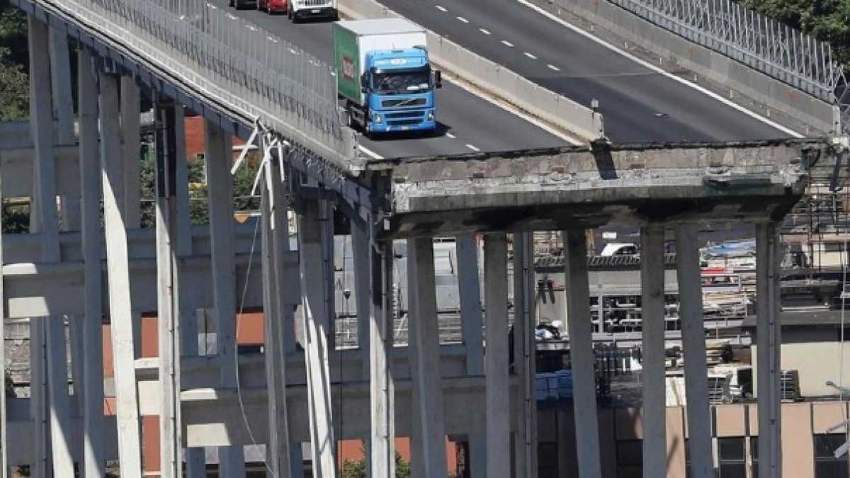 Immagine di "Possibili nuovi cedimenti". Cosa succede a Genova dopo il crollo del ponte Morandi