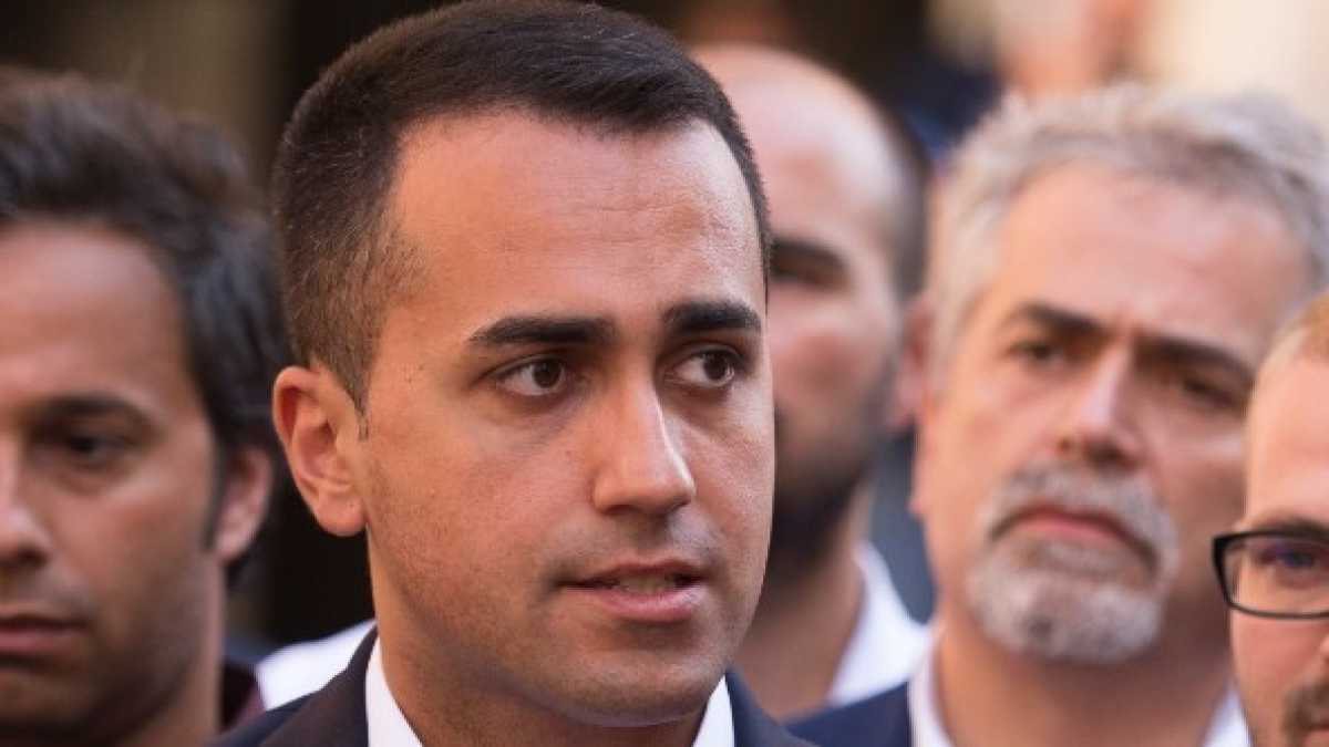 Immagine di Di Maio scrive ai suoi: "Su Autostrade avanti tutta". Ecco la mail ai parlamentari