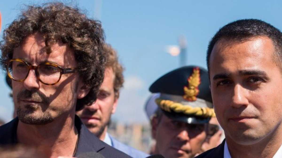 Immagine di Toninelli, la responsabilità dello stato e la differenza tra essere e non essere sciacalli
