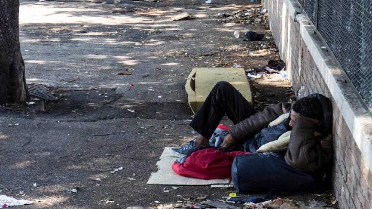 Immagine di A Viterbo un assessore leghista ha avuto un'ideona: si è inventato il reato di bontà