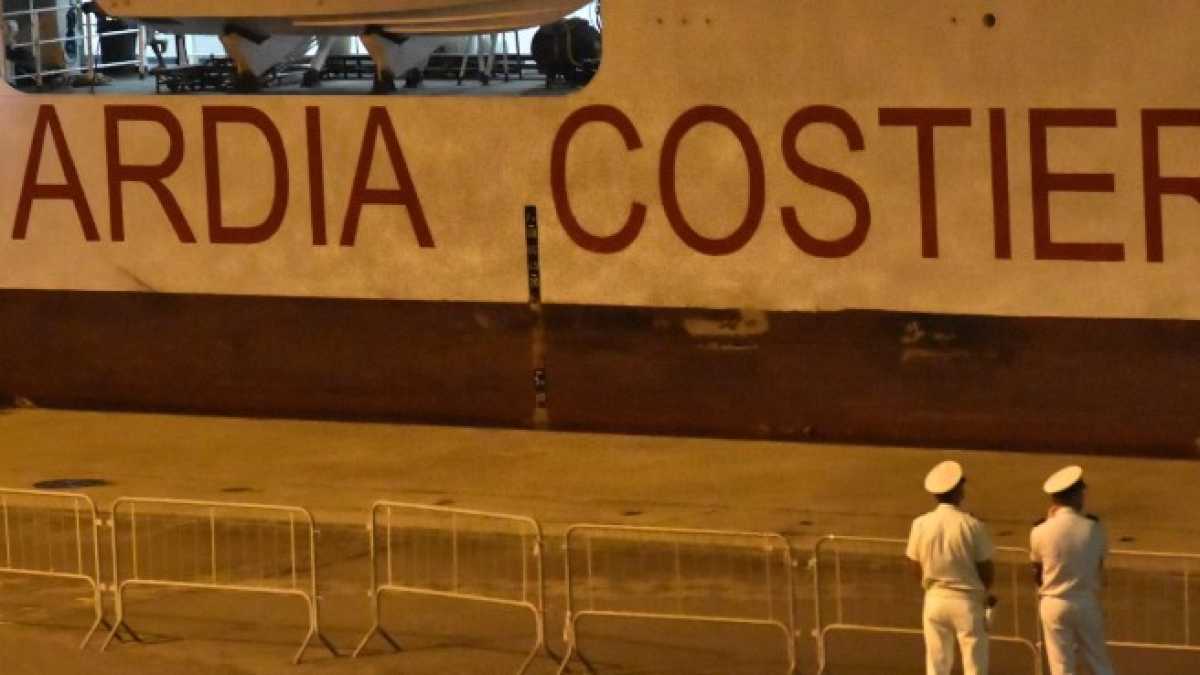Immagine di I migranti ancora a bordo della Diciotti e gli attacchi hacker a Microsoft