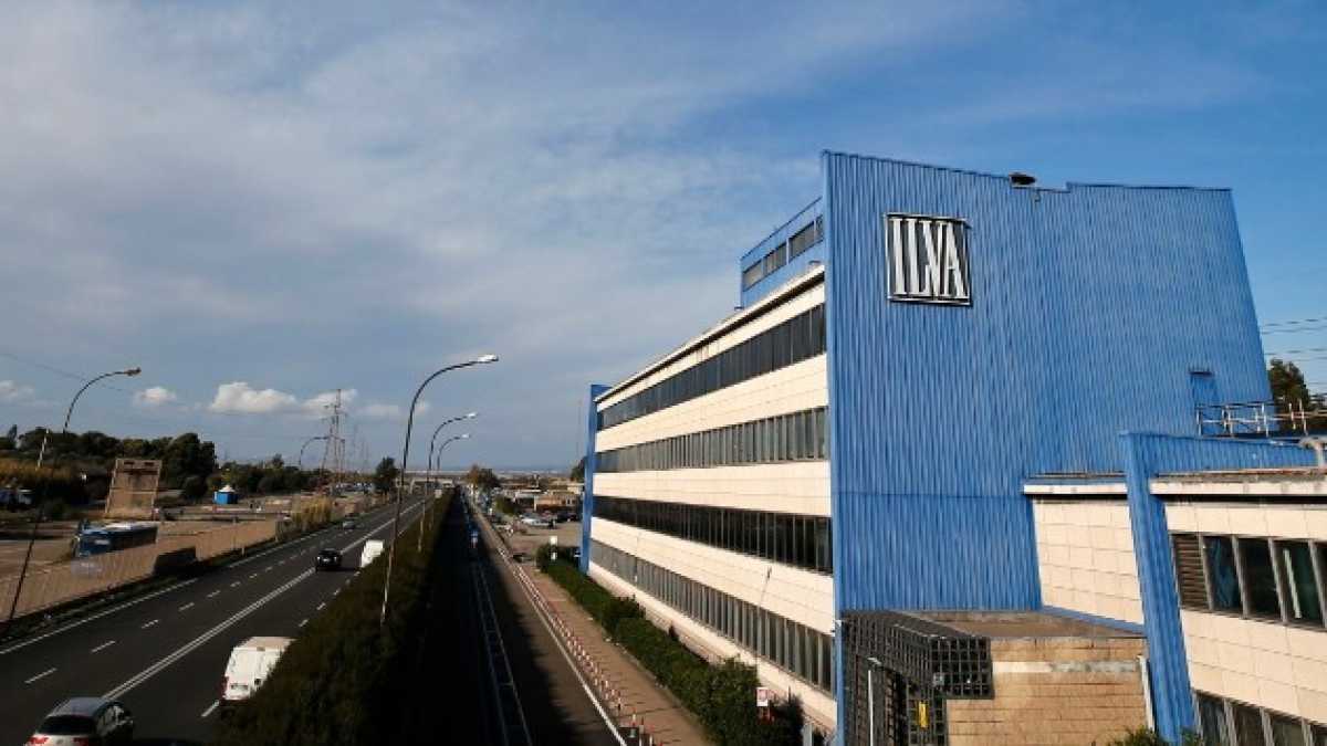Immagine di Scaricabarile d’acciaio