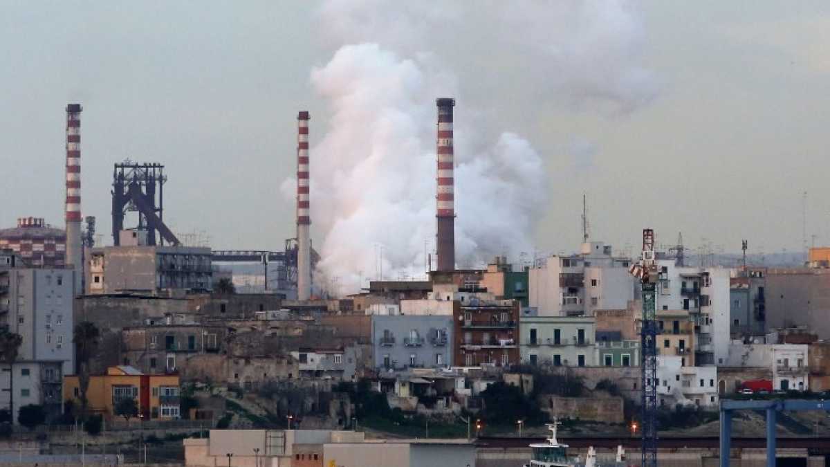Immagine di Ilva, delitto perfetto. Parla Corrado Carrubba, uno dei tre commissari