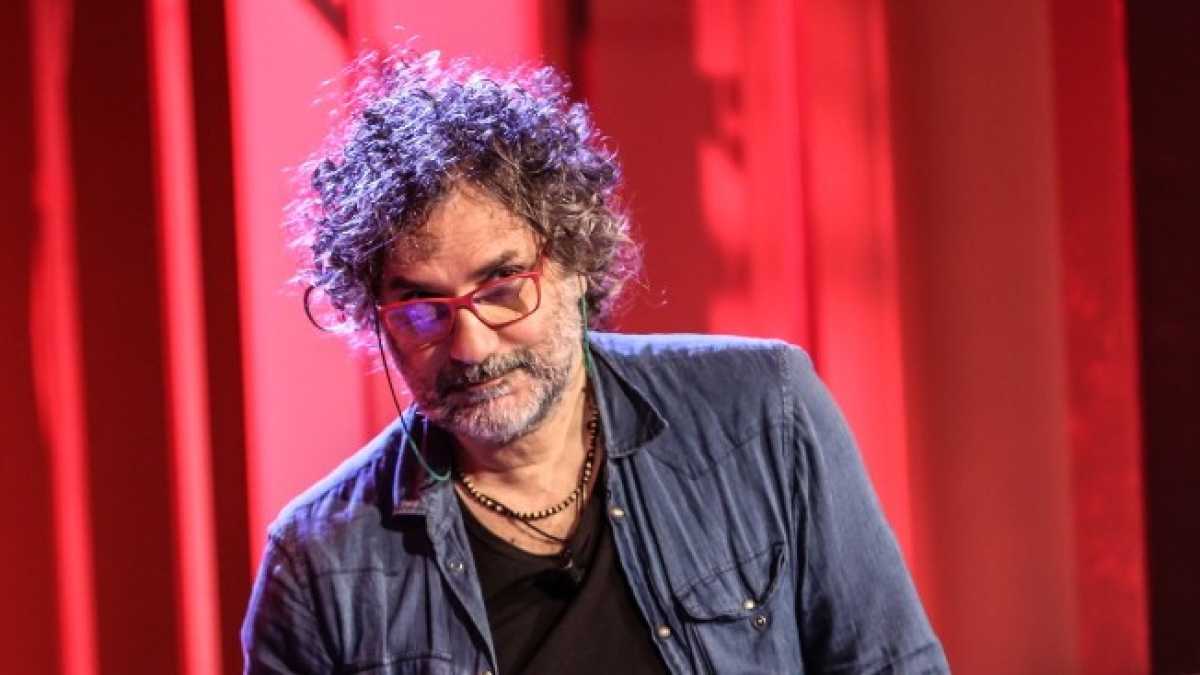 Immagine di Makkox, fumetti contro l'imbecillità