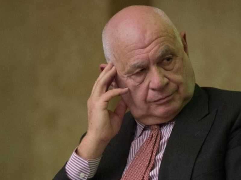 Carlo Nordio, ex procuratore aggiunto di Venezia, celebre per le inchieste sui legami tra coop rosse e Pci, si &egrave; rassegnato alla pensione, al giro di boa dei settant'anni (foto Imagoeconomica)