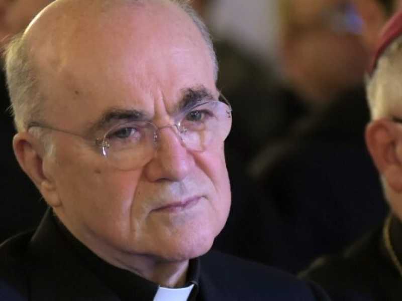 L'ex nunzio negli Stati Uniti Carlo Maria Vigan&ograve; (Foto Imagoeconomica)