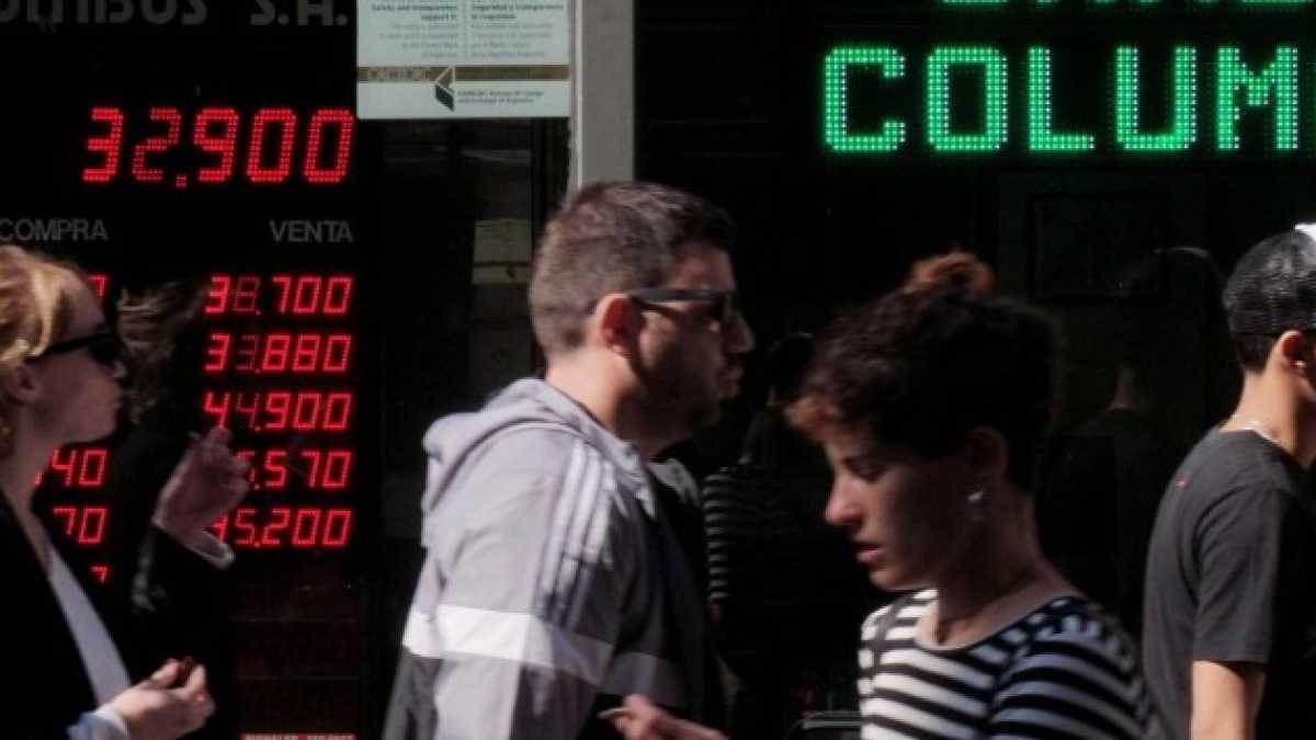 Immagine di Perché il governo italiano non dovrebbe parlare come quello argentino