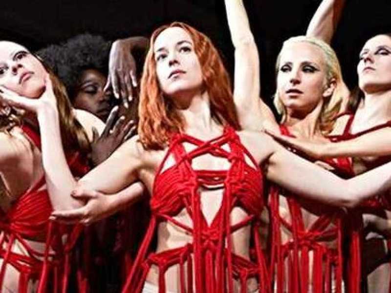 A Venezia tutti in assetto di guerra per "Suspiria" e "L'Amica geniale"