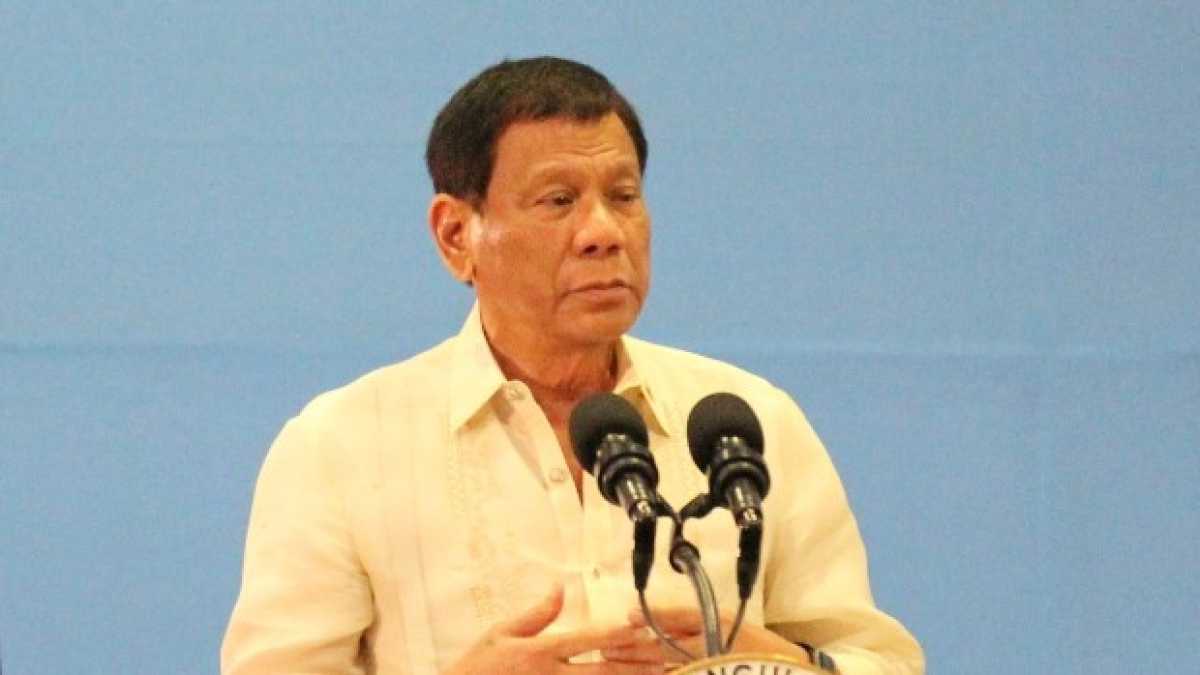 Immagine di Il presidente israeliano spiega Hitler al filippino Duterte