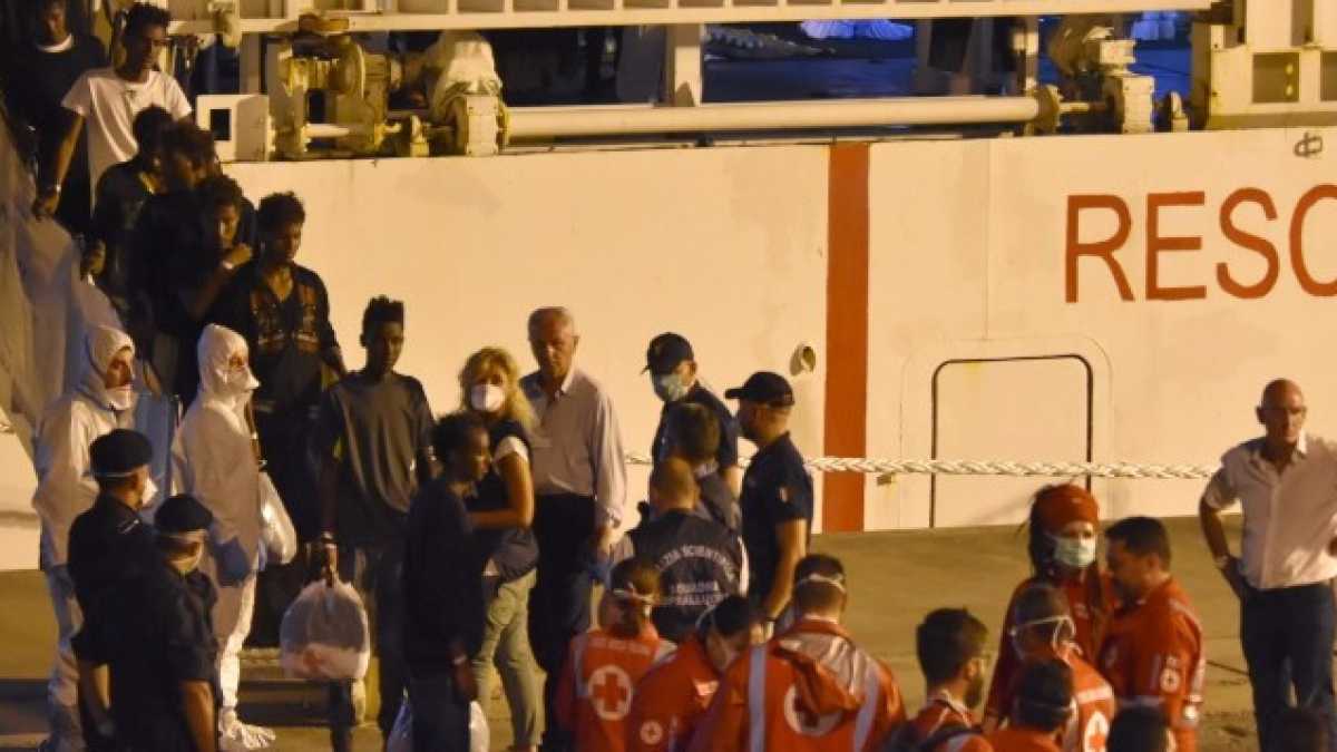 Immagine di I pm "preferiscono" i migranti alla mafia