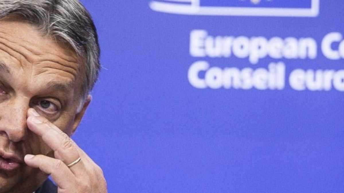 Immagine di Orbán punta sulla “caccia alle streghe” da parte dell’Ue, un po’ di Ppe ci casca