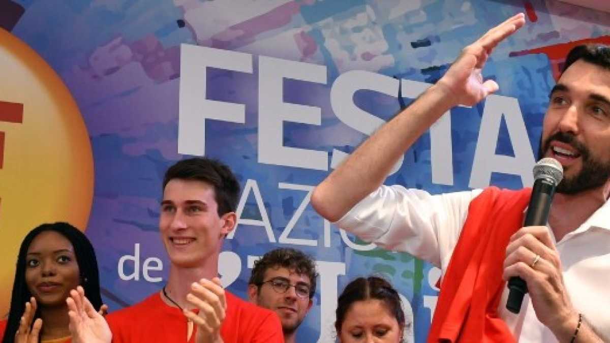 Immagine di Smettiamola con le cazzate radical chic