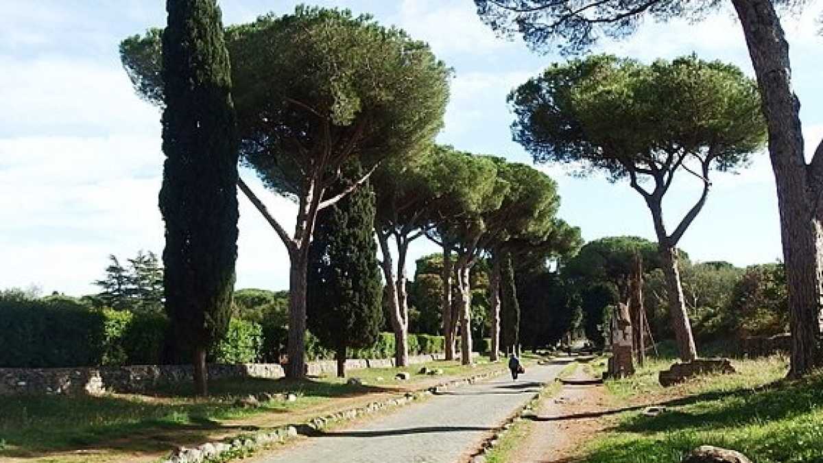 Immagine di Appia Antica? No, vecchia e statale